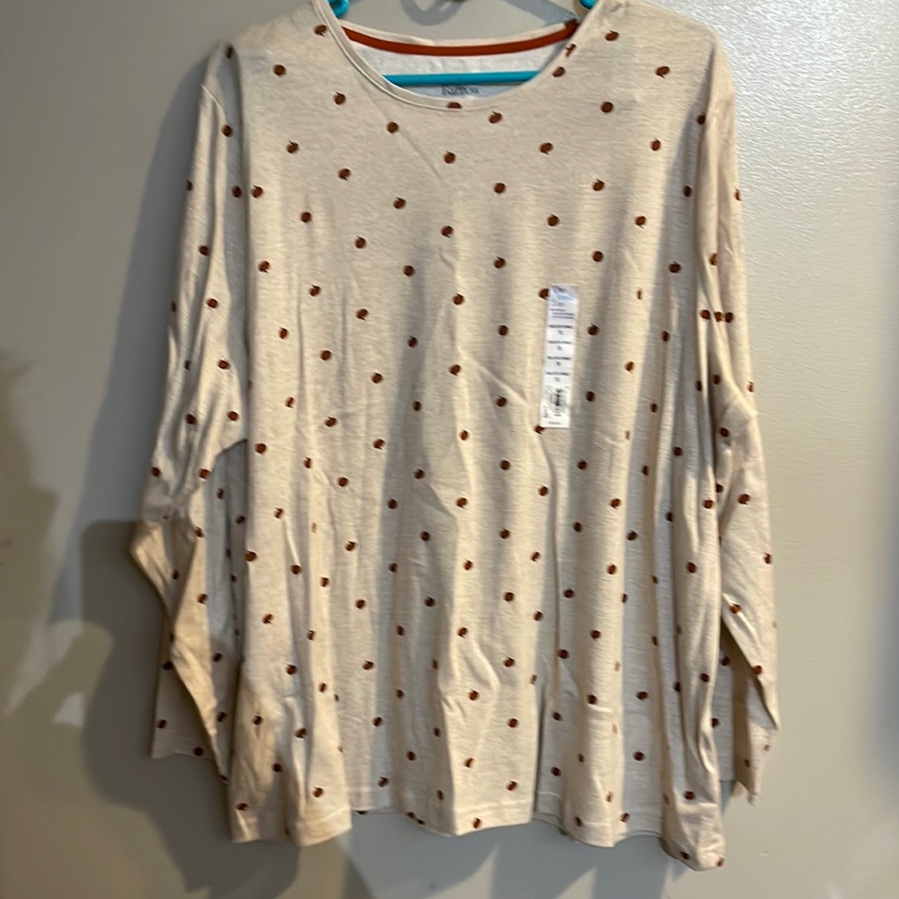 NWT Croft and barrow pumpkin print long sleeve classic tee fall t shirt